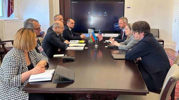 Energetika naziri Ağ Evdə ABŞ Prezidentinin köməkçisi ilə görüşüb
